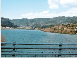 「これからどうしたらいいべな」。思い詰めた喜一さんは平成２３年７月、飯舘村の真野ダムの橋から身を投げた