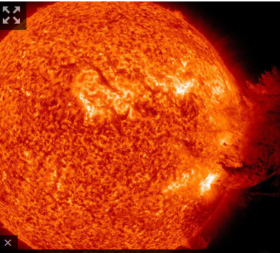 NASAの衛星が観測した太陽フレア