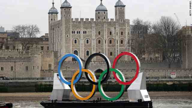 CNNlondon-olympics-ring-on-thames