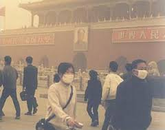 PM2.5で視界も遮られる中国の都市