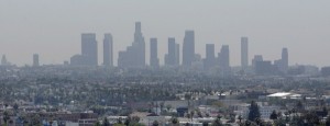 California’s strict vehicle emissions standards are being credited for decreasing the levels of air pollution in Los Angeles despite a three-fold increase in Southern California’s population since the 1960s and a similar increase in the number of vehicles on the roads, according to new research. (Photo : Reuters)