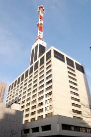 事故費用はすべて国民の税金にツケ回しができる東電と政府の関係は一体、どうなっているのだろう？