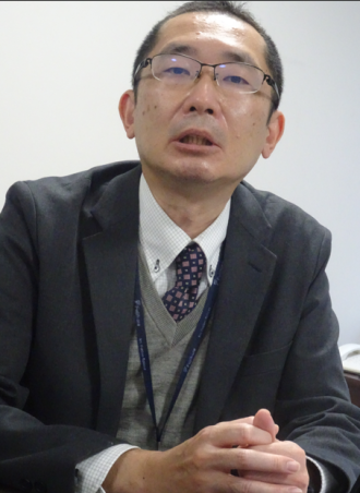 佐藤氏