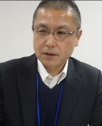 町田氏