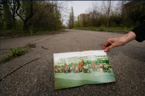 ここに28年前、村があって、人々が暮らしていた・・・