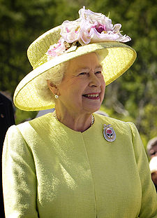 エリザベス女王は、1953年6月2日、ウェストミンスター寺院で戴冠された
