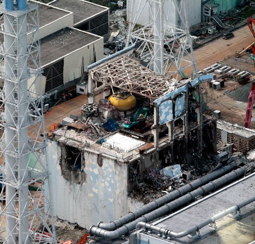 いまだに手を付けられない福島第一原発の壊れた原子炉