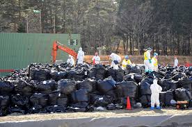 福島県全体に積みあがる除染放射性廃棄物のヤマ