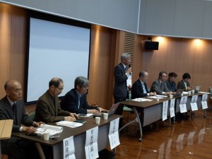 原子力市民委員会の記者会見の模様