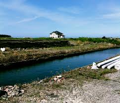 農業用水に利用できるというけれど、川底にはセシウムが溜まっている