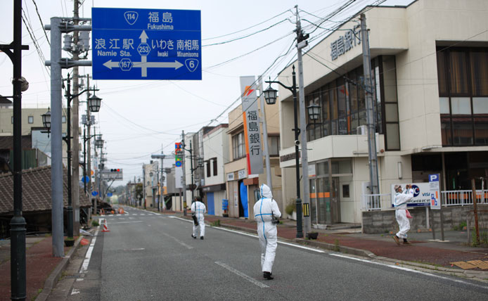 浪江の町は、原発作業員以外、人通りはない