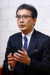 のむら・しゅうや●1985年中央大学法学部卒業、98年中央大学法学部教授、04年弁護士登録。森・濱田松本法律事務所客員弁護士。金融庁顧問（金融問題タスクフォース・メンバー）、東京電力福島原子力発電所の国会事故調査委員会委員などを歴任。