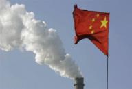 中国は環境汚染に歯止めをかけるため、主な汚染源となっている火力発電所に対する汚染物質の排出基準を強化する方針を示した。写真は２００９年１２月、山西省で撮影（２０１１年　ロイター）