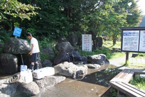 塩谷町の名水・尚仁沢湧水